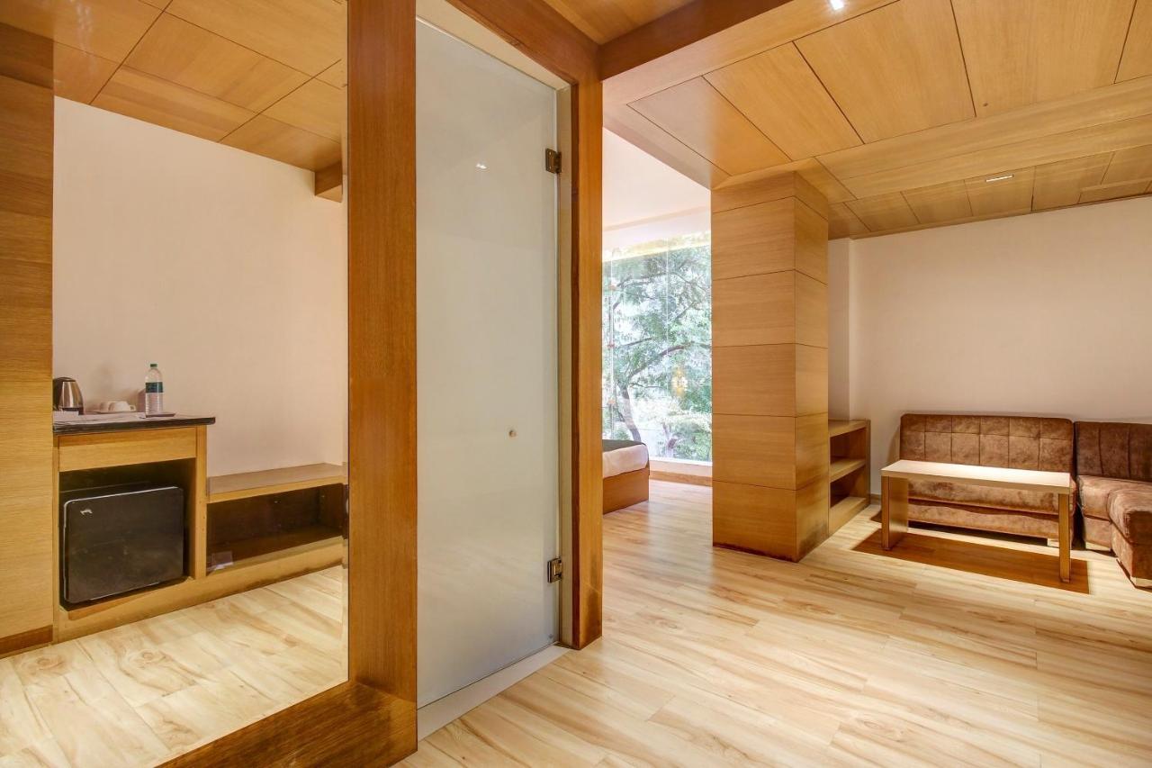 Hotel Townhouse Oak Celebrations Rooms & Banquets