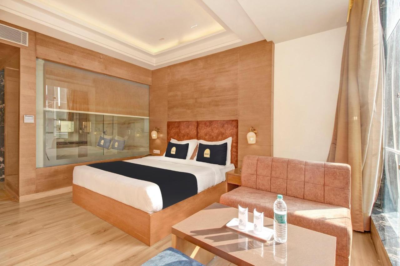 Hotel Townhouse Oak Celebrations Rooms & Banquets 4*